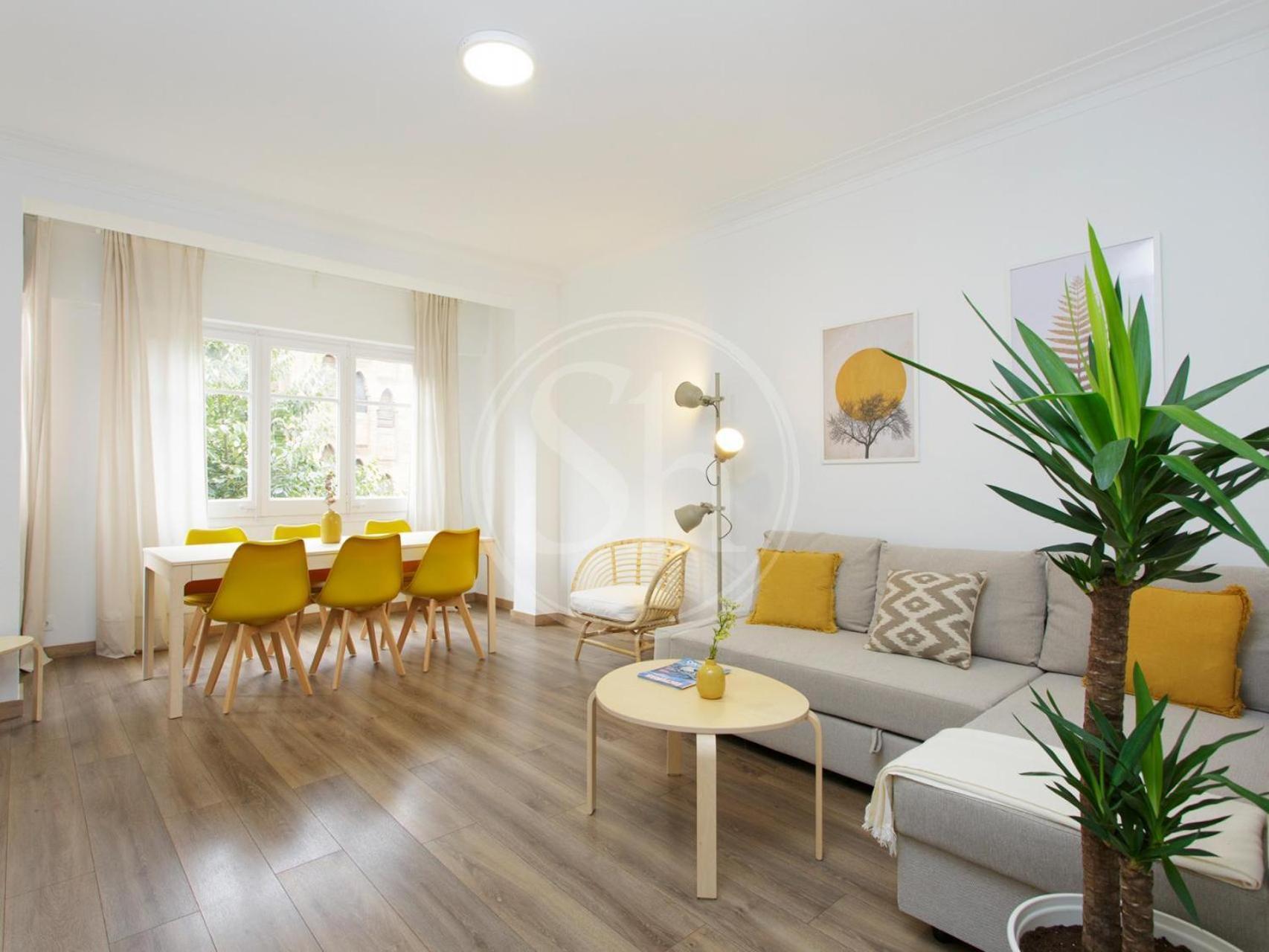 Design Monumental Apartment